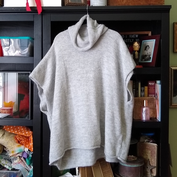Universal Thread Sweaters - Sweater Poncho